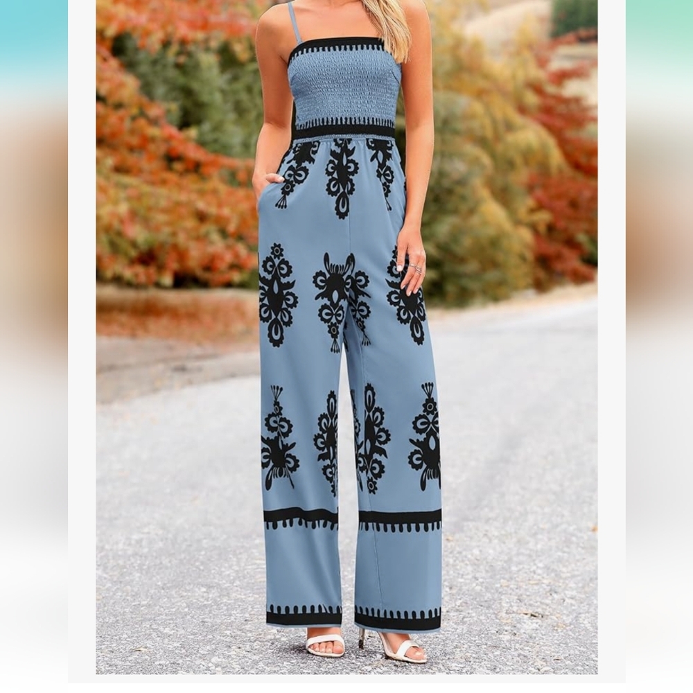 Elegant Blue and Black Patterned Women's Jumpsuit - Picture 5 of 6